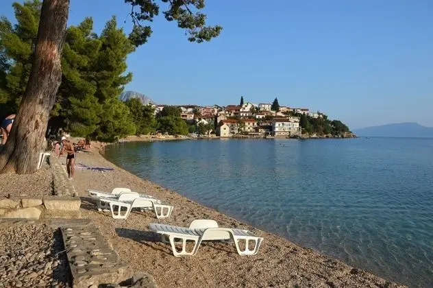 Apartment and Rooms Danica - Plaj