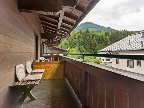Apartment in Saalbach-hinterglemm Near Ski Area