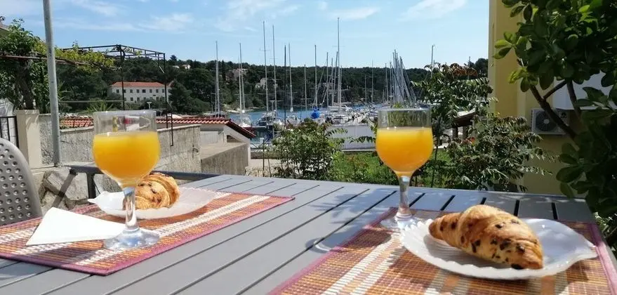 Apartment Sea Princess