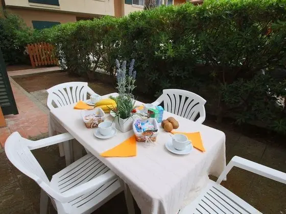 Apartment by the Sea, in Special Surroundings - Oda Düzeni