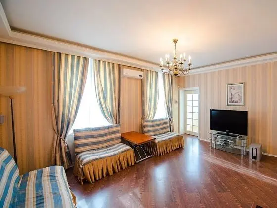 Apartment on Shevchenko 9-7