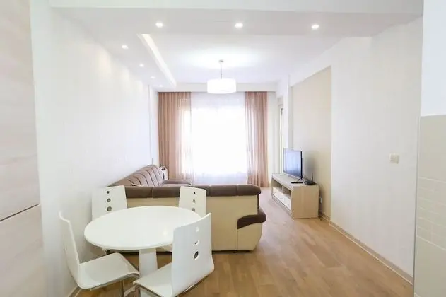 Apartment Status 3