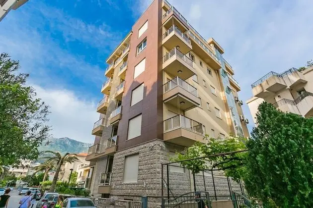 Apartment Status 3