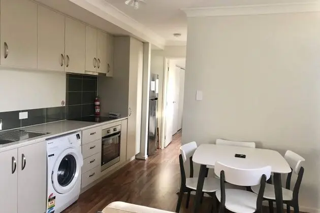 Apartment Stay Close to Surfers Paradise - Mutfak