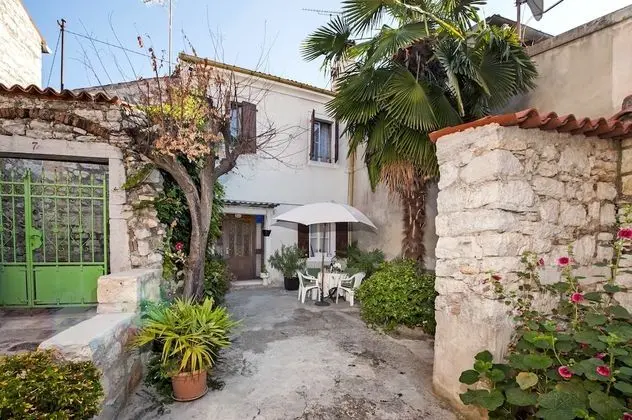 Apartment Studio Stela