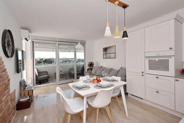 Apartment Sundowner - Öne Çıkan Resim