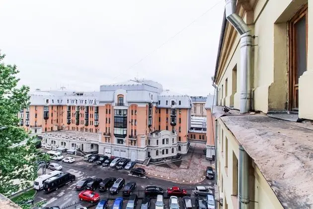Apartment Superhostel on Goncharnaya 15A