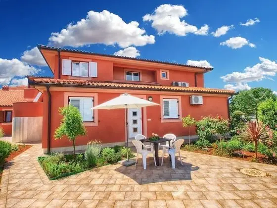 Apartment Tatjana 411