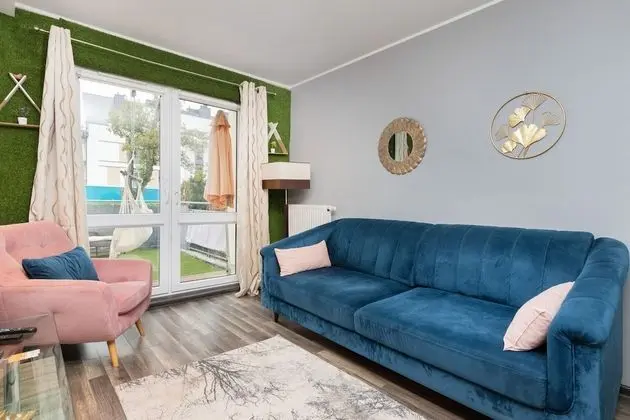 Apartment With Terrace by Renters