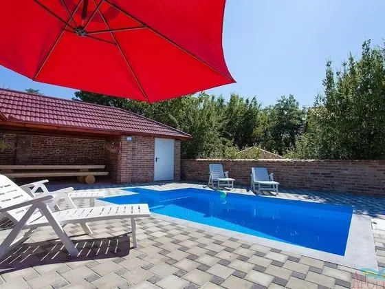 Apartment With Terrace, Sea View, Pool & Outdoor Kitchen