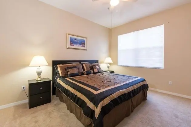 Apartment & Town Homes Close to Disney - Oda