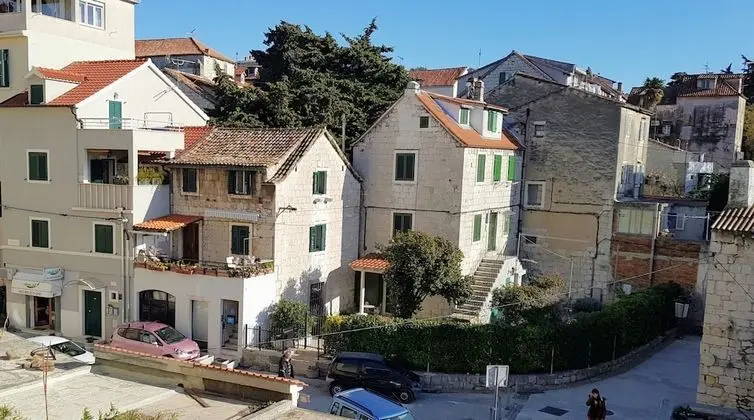 Apartment Trumbic