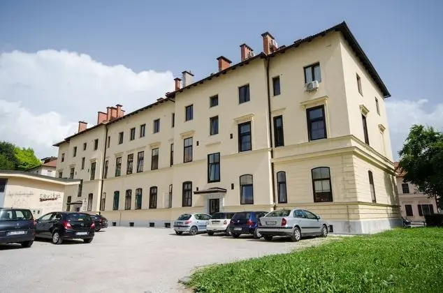 Apartment Trzaska - Dış Mekan