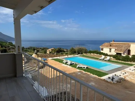 Apartment Vincent and Elen 2 Km From Zingaro Natural Reserve - Havuz
