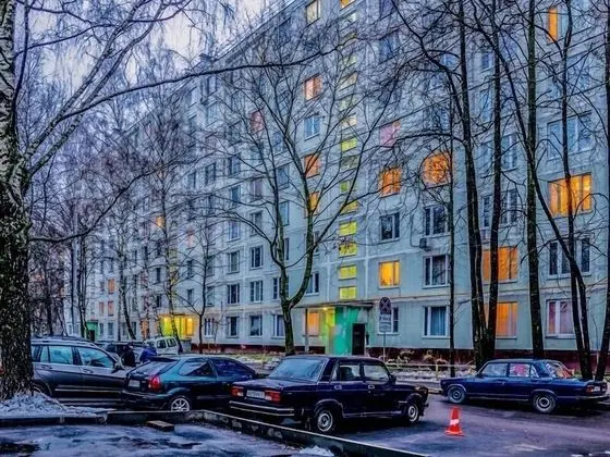 Apartment - Vvedenskogo 10