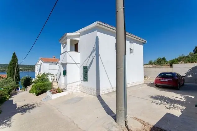Apartment Zvonimir - Dış Mekan