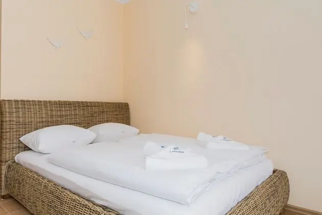 Apartments 11 Listopada by Renters - Oda
