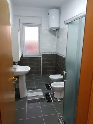 Apartments 3 Lights Shkoder - Banyo Tipleri