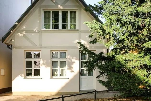 Apartments Alexandrinenstrasse