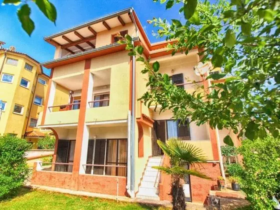 Apartments Antica 1371