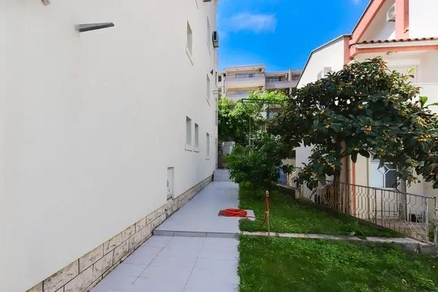 Apartments Aqua Breeze - Dış Mekan