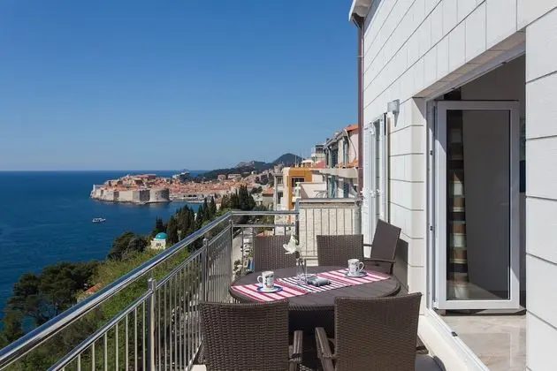 Apartments Villa Ari