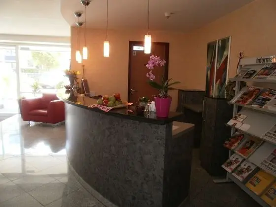 Apartments Aschheim - Lobi