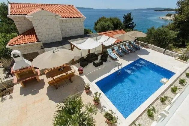 Apartments Villa Aurora 4 - Havuz