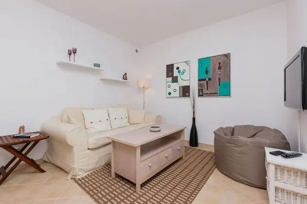 Apartments Baltic Park by Renters