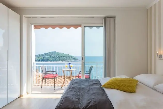 Apartments Banje Beach