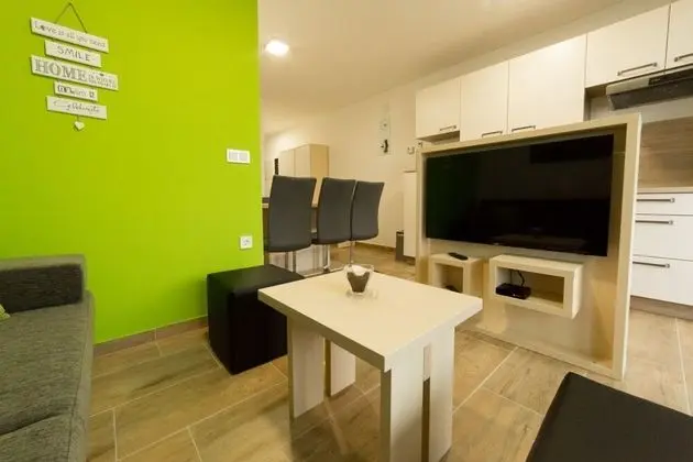 Apartments Banonia - Summer Breeze
