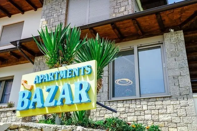 Apartments Bazar - Dış Mekan