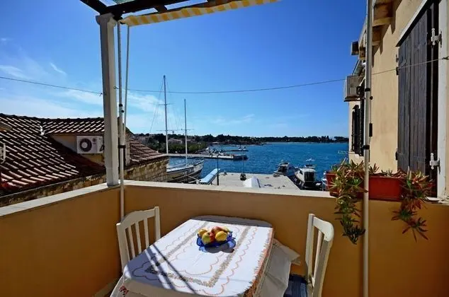 Apartments Best Location