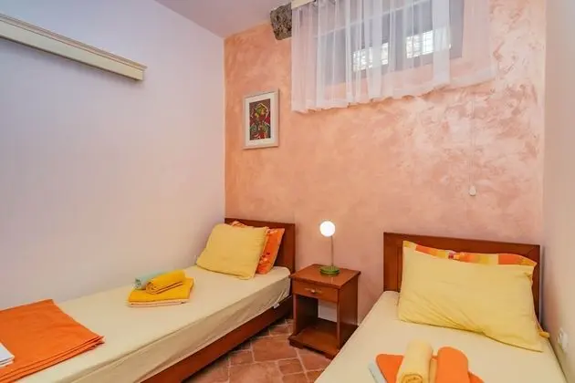 Apartments Bigovo Veljic - Oda