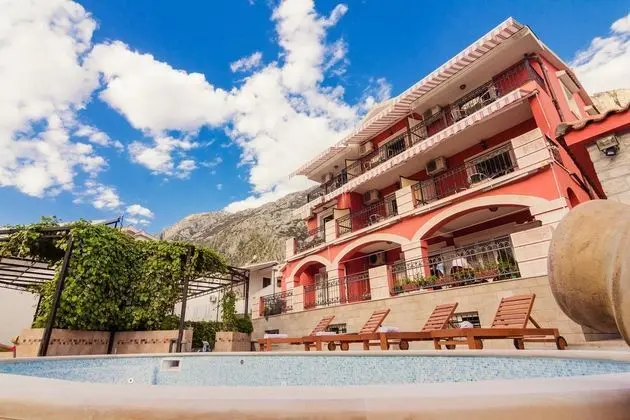 Apartments Bogdanovic