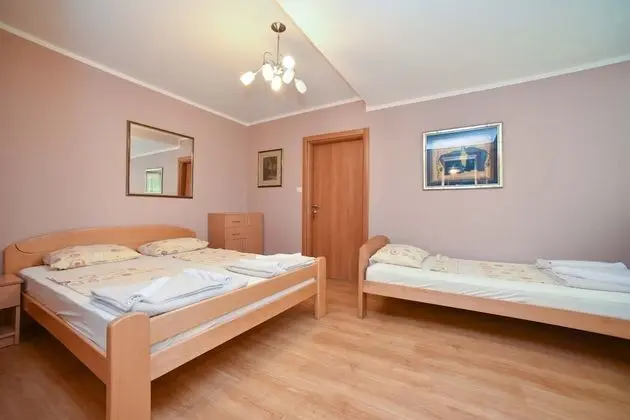 Apartments Calenic - İç Mekan