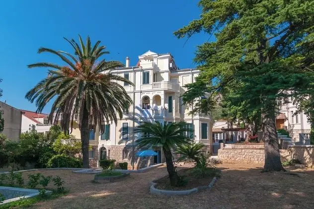 Apartments Carmen & Tosca - Dış Mekan