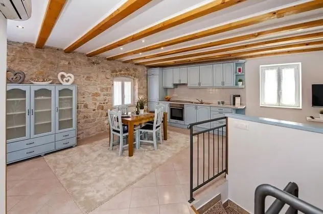 Apartments Casa Flores