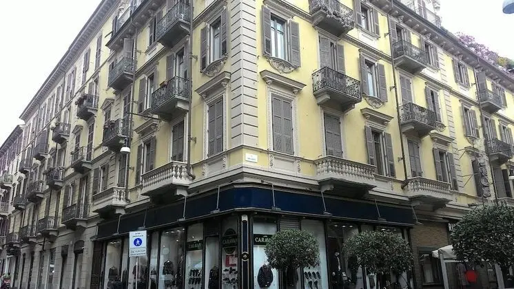 Apartments Chic Torino Centro - Dış Mekan