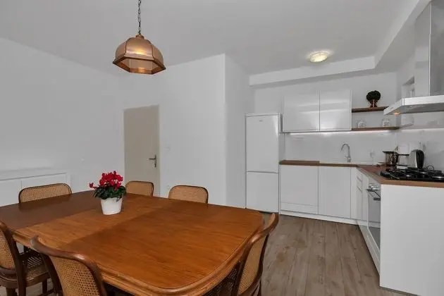 Apartments Cobrnic - Oda Düzeni