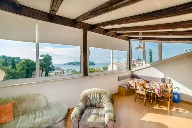 Apartments Daria 206