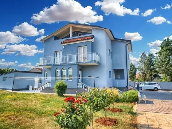 Apartments Dragica 1251