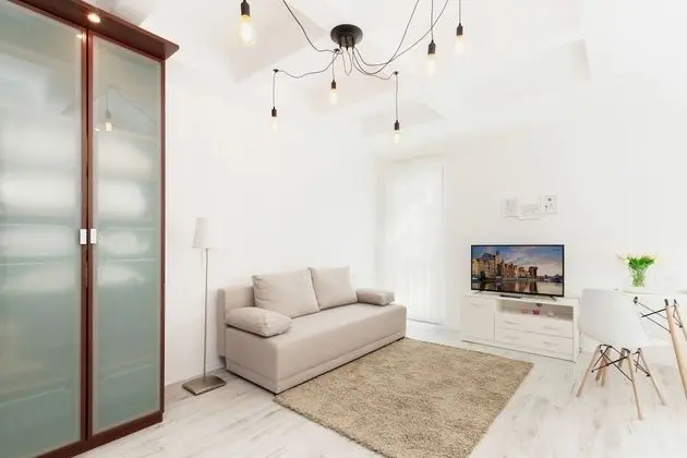 Apartments Dworska Gdansk by Renters