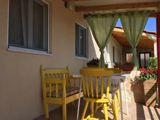 Apartments Eastern Paradise - Dış Mekan