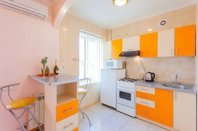 Apartments On European Square - Mutfak