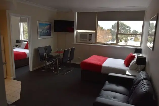 Apartments on Flemington - Öne Çıkan Resim