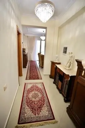 Apartments Flower Residence - İç Mekan