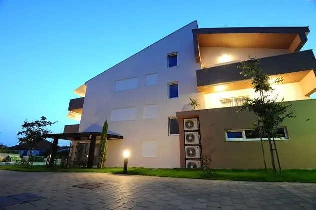 Apartments Hills - Dış Mekan