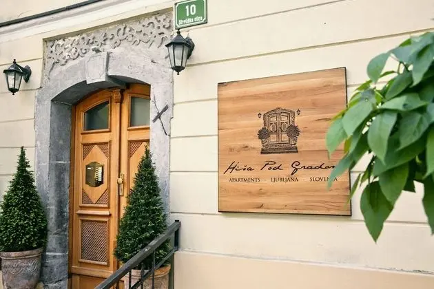 Apartments Hiša Pod Gradom - Dış Mekan