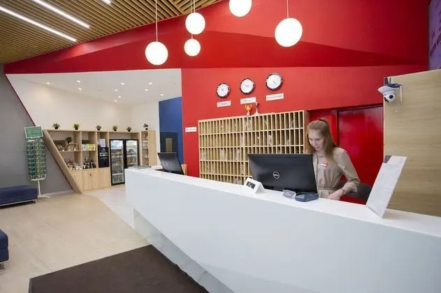 Apartments Home Hotel - Lobi